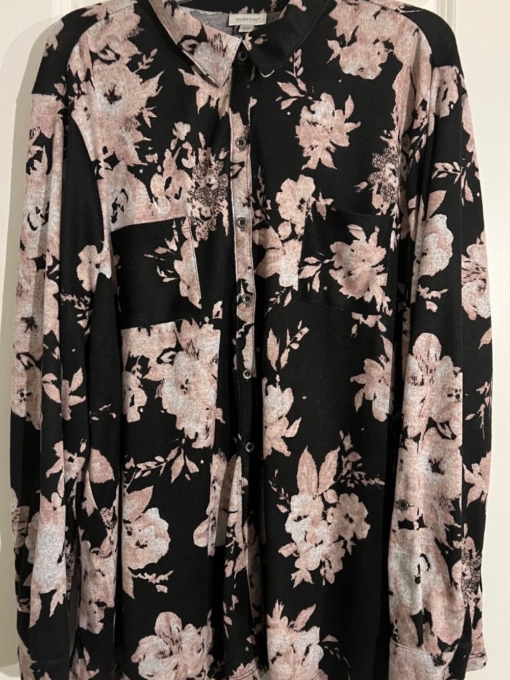 Avenue Blouse Top Size 30/32 Plus Floral Collared Button Up Roll Tab Long Sleeve